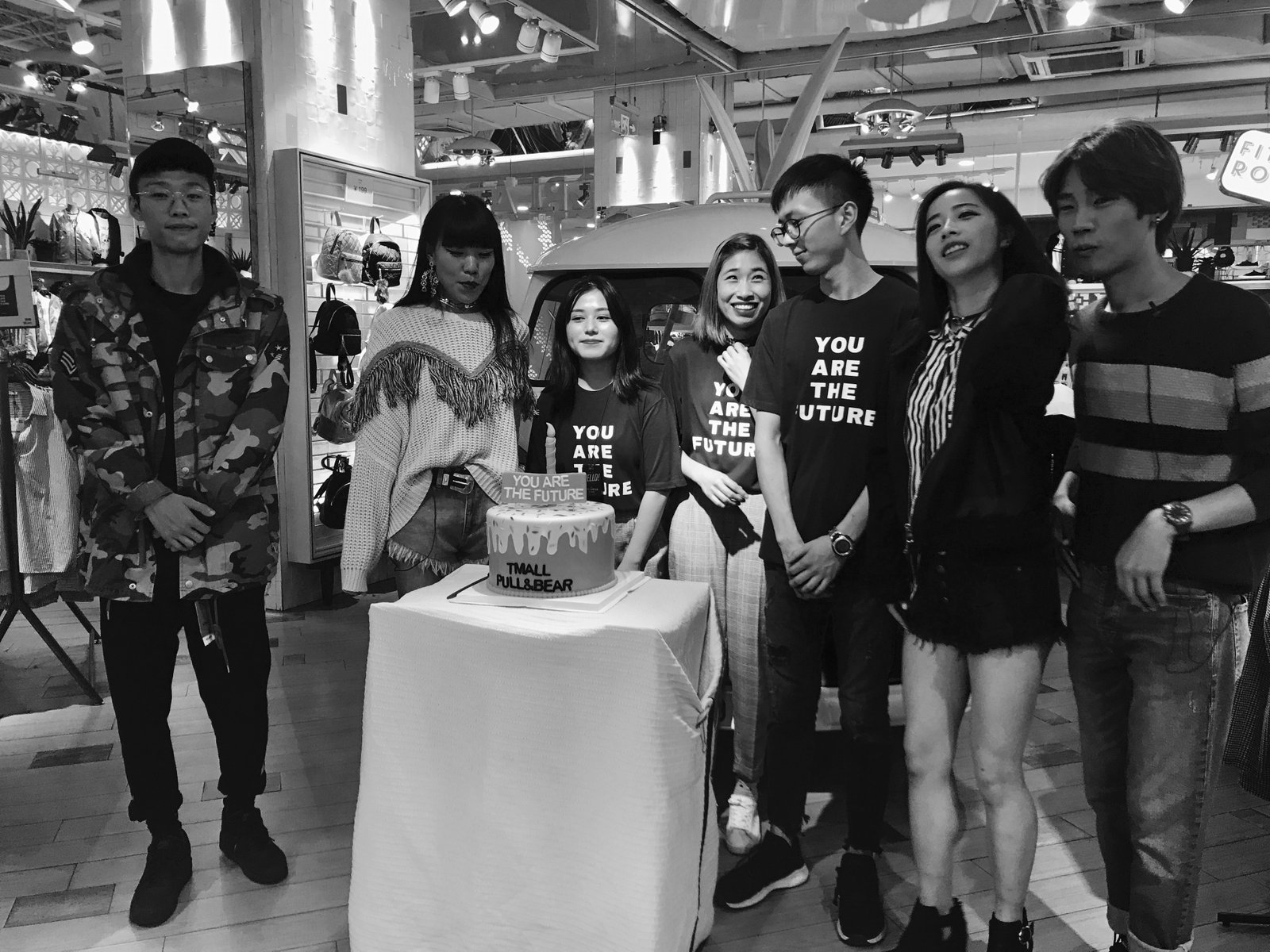 Pull&Bear China team and campaign moment