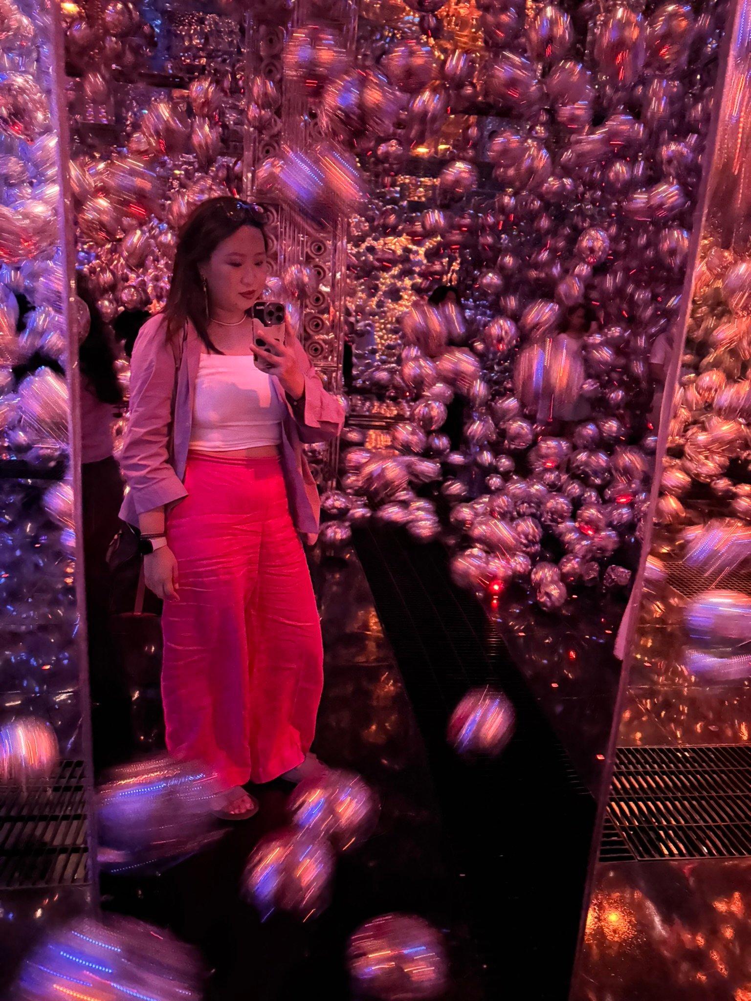 Tina visiting an immersive exhibition